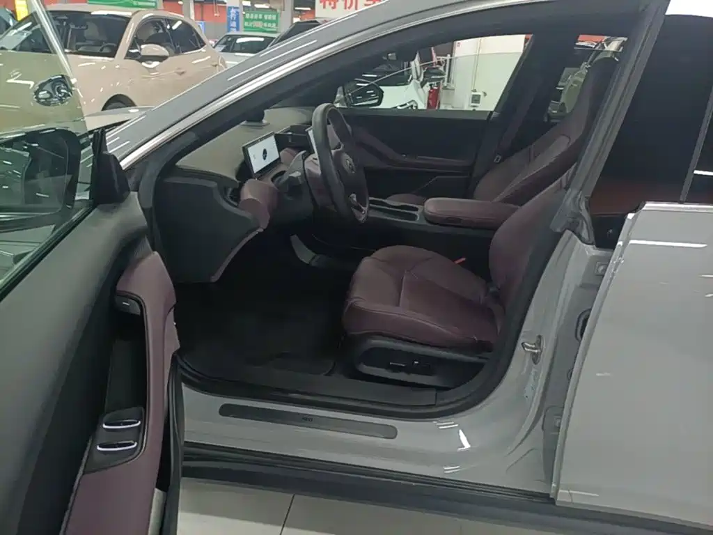 NIO ET5 — миниатюра 16