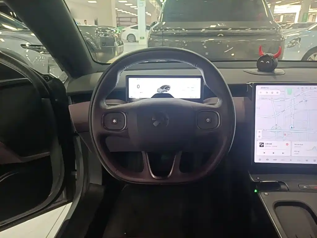 NIO ET5 — миниатюра 11