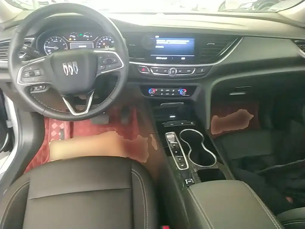 Buick Regal — миниатюра 10