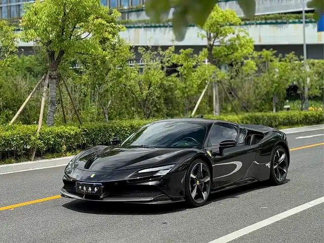 Ferrari SF90