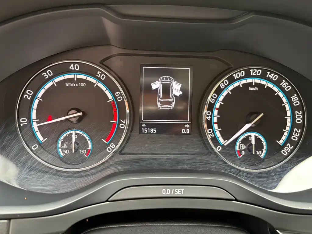 Skoda Karoq — миниатюра 12