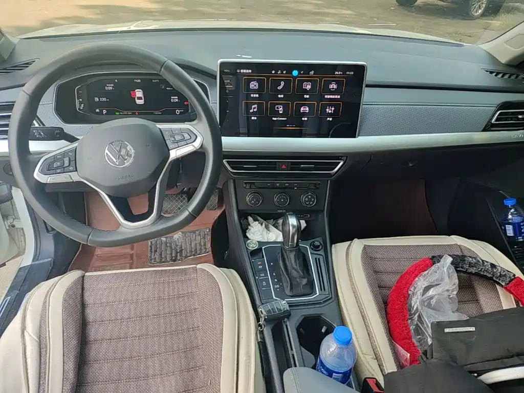 Volkswagen Lavida — миниатюра 10
