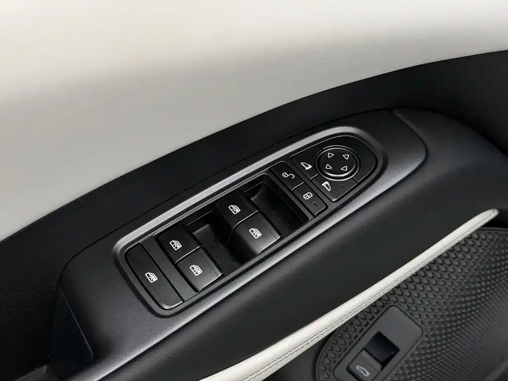 BYD Seal 06 — миниатюра 16