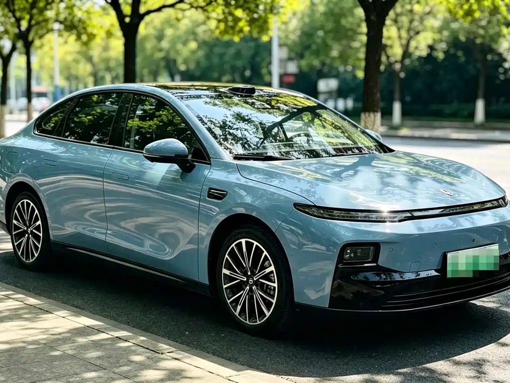Leapmotor Ноль один. — миниатюра 3
