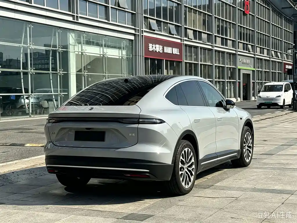 NIO EC6 — миниатюра 6