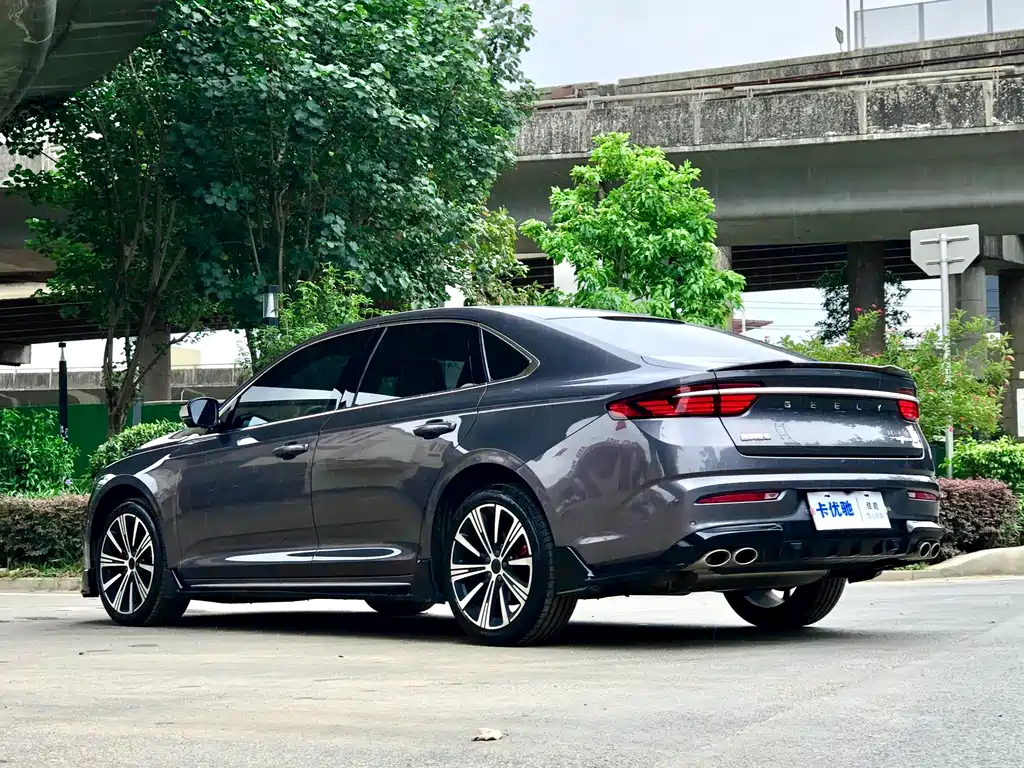 Geely Preface 2025 2.0TD