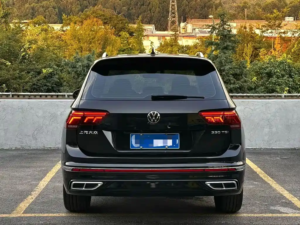 Volkswagen Tiguan L — миниатюра 8