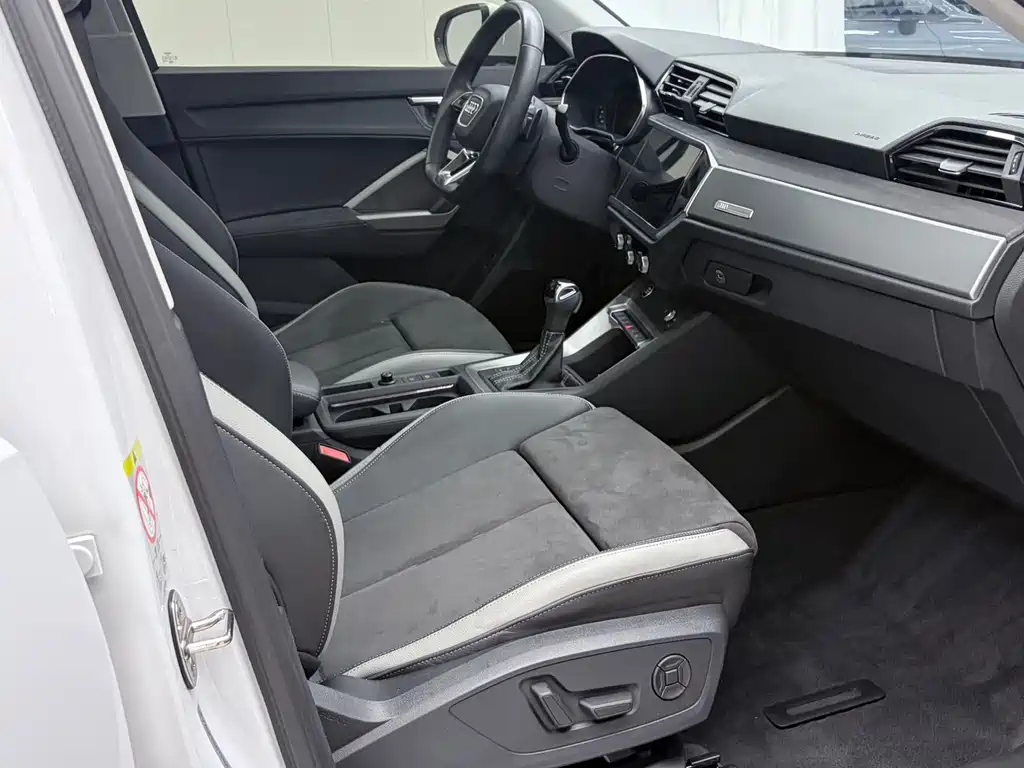 Audi Q3 — миниатюра 19