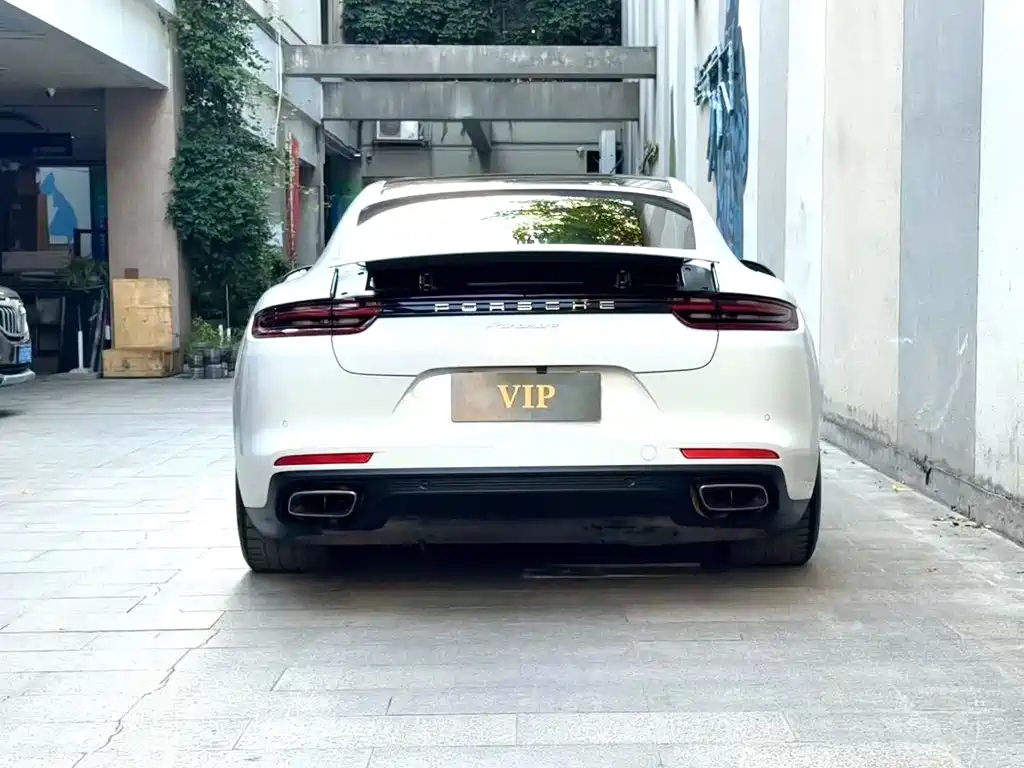 Porsche Panamera — миниатюра 5