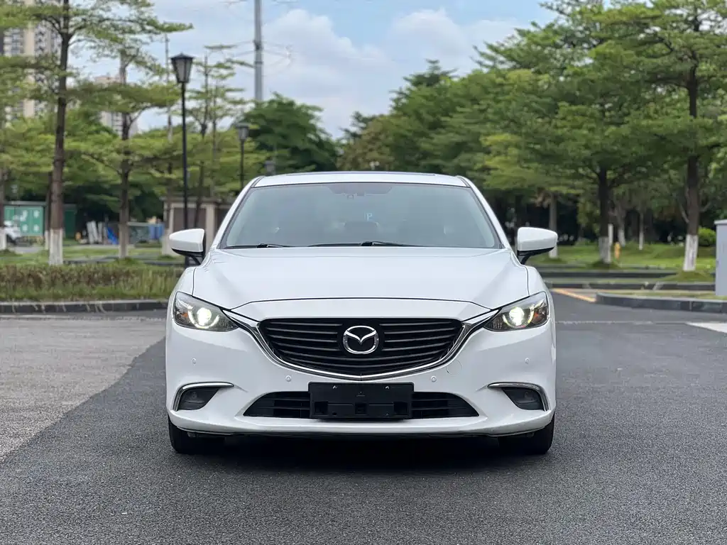 Mazda Atenza 2017 2.0L Luxury
