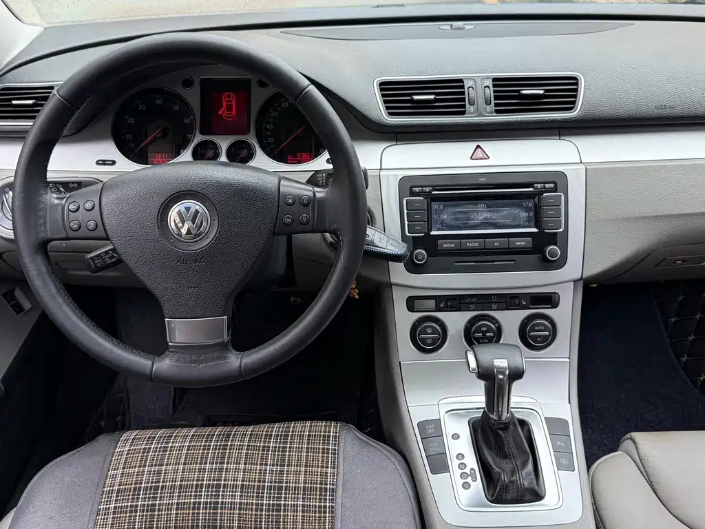 Volkswagen Magotan — миниатюра 7