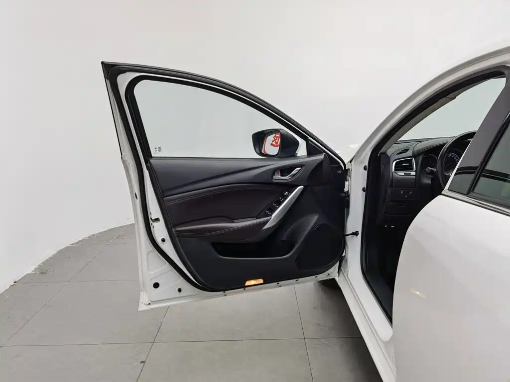 Mazda Atenza 2018 2.0L Luxury V