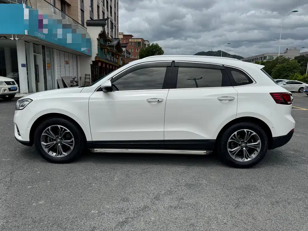 BORGWARD BAOWO BX7
