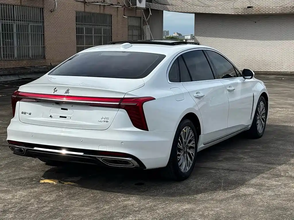 Hongqi Hongqi H5 — миниатюра 9