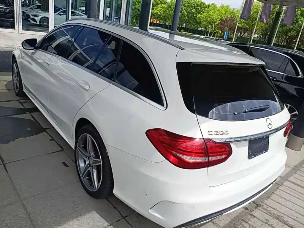 Mercedes-Benz C-Class (Import) — миниатюра 5