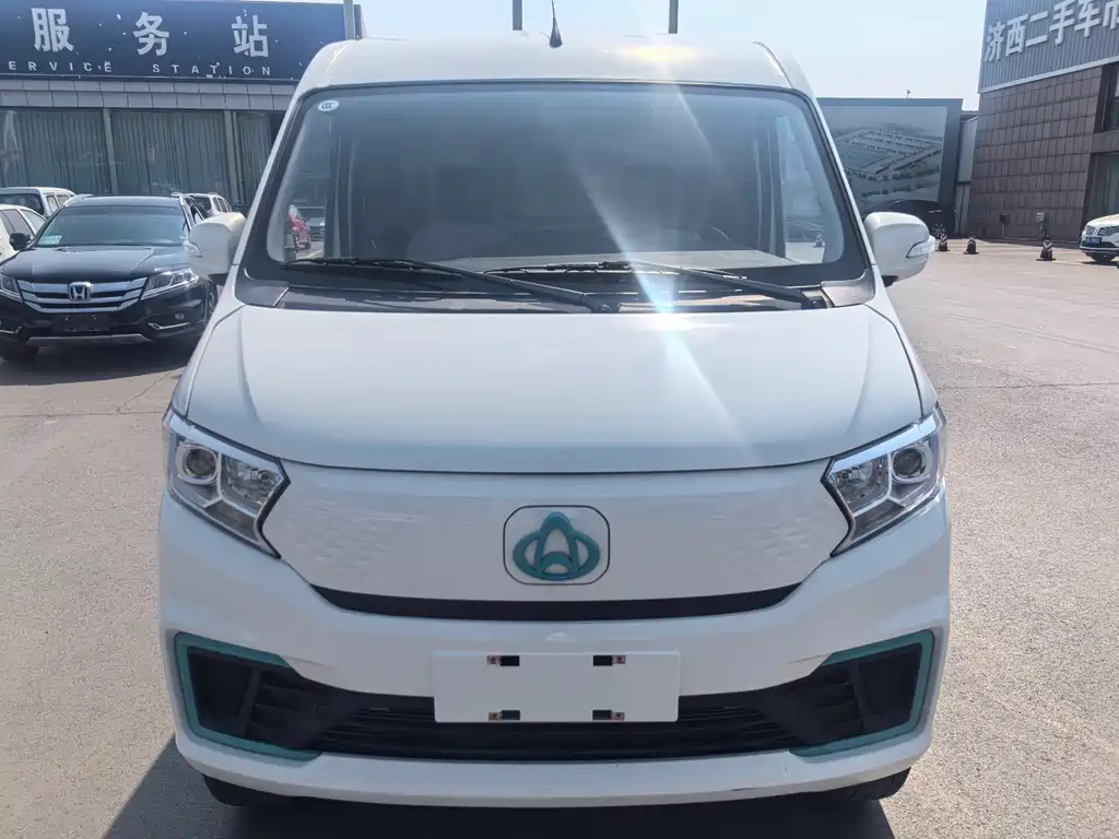 Kuayue Kuayue Star V7 EV — миниатюра 3