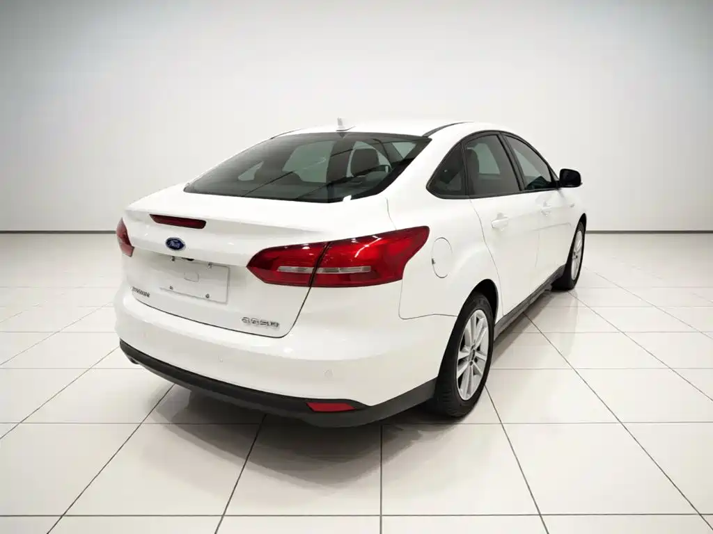 Ford Focus — миниатюра 4