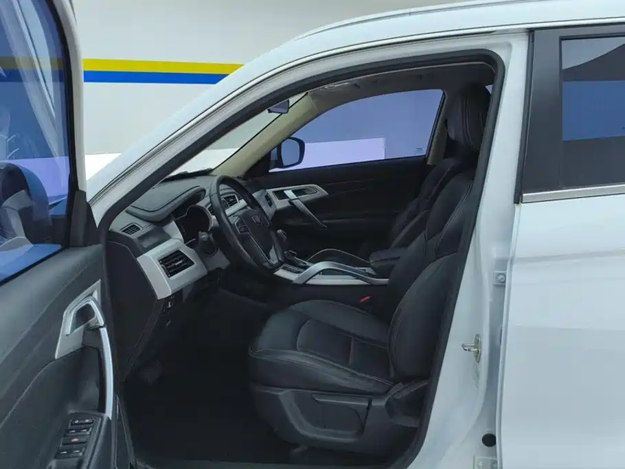 Geely Boyue — миниатюра 9