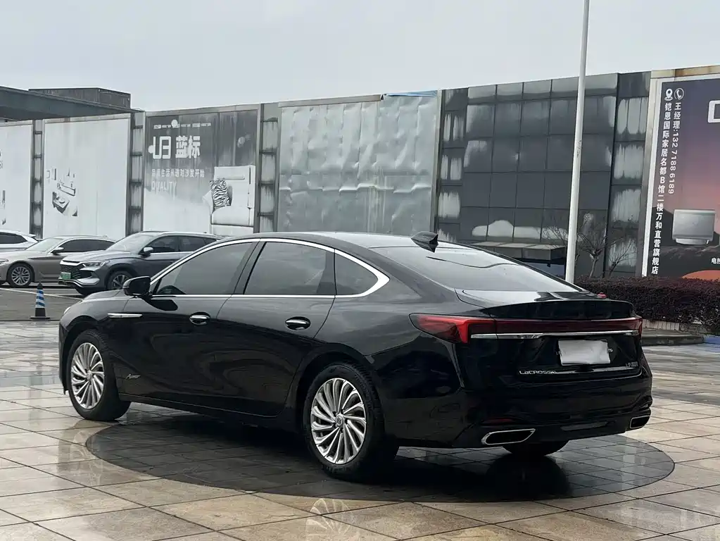 Buick LaCrosse — миниатюра 13