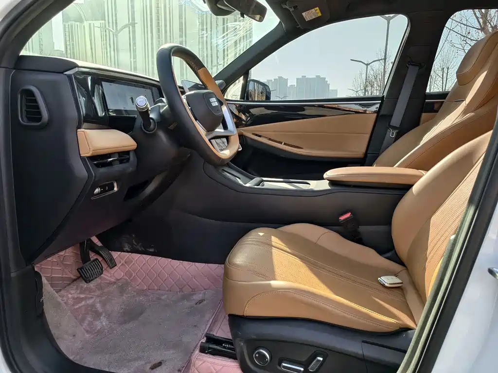 GEELY GALAXY GALAXY L7