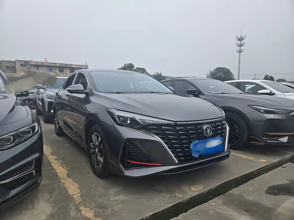Changan Eado — миниатюра 3