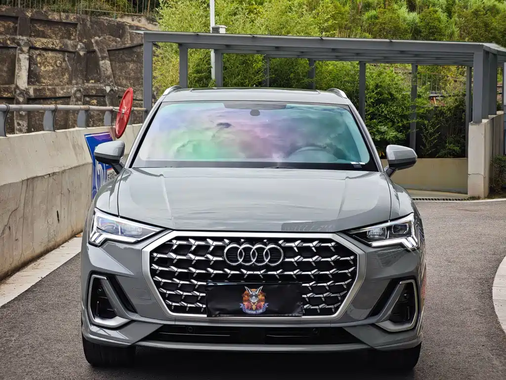 Audi Q3 2024 35 TFSI RS