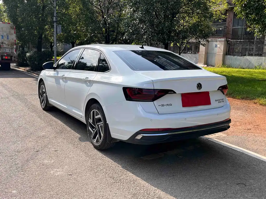 Volkswagen Sagitar — миниатюра 10