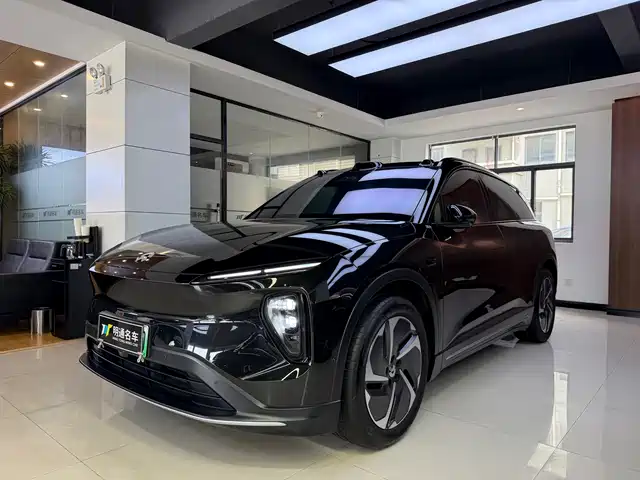 2025 Nio ES6