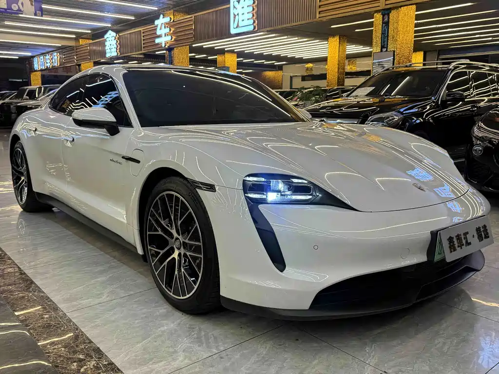 Porsche Taycan — миниатюра 4