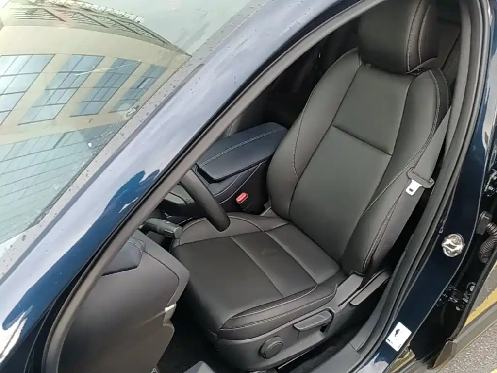 Mazda CX-30 — миниатюра 15