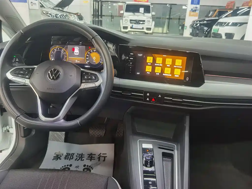 Volkswagen Golf — миниатюра 9