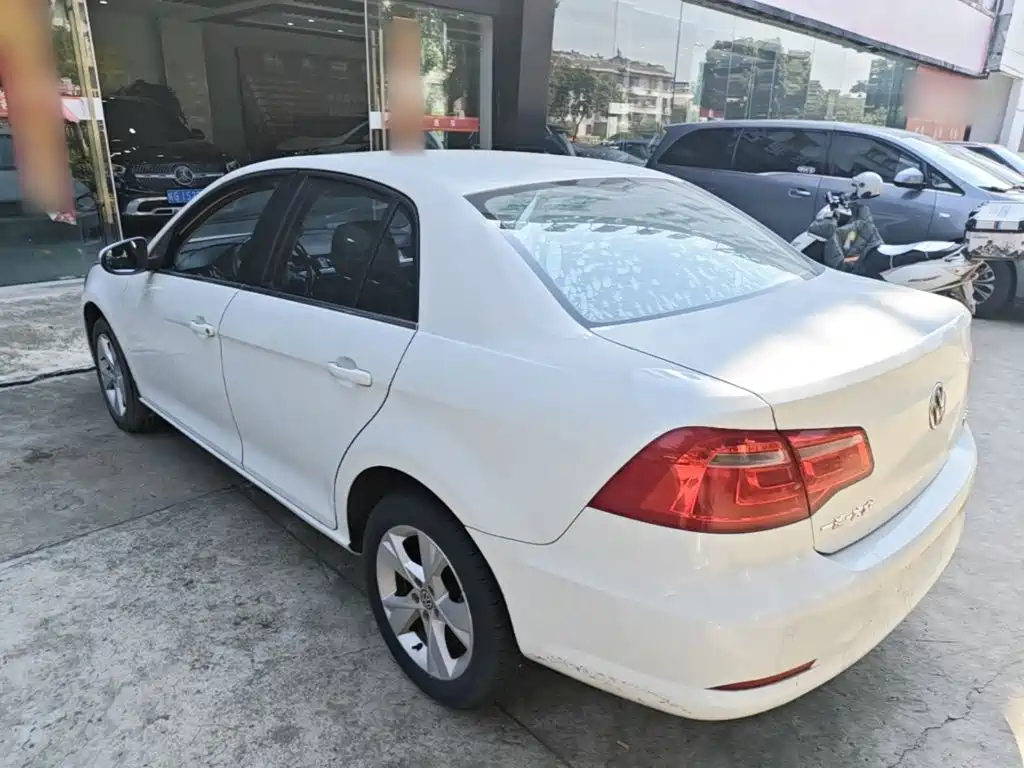 Volkswagen Bora — миниатюра 5