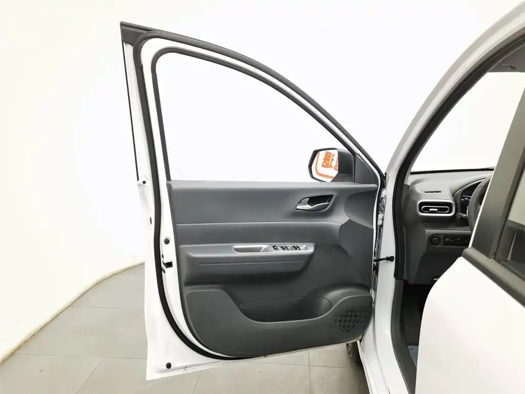 WULING WULING HONGGUANG NEW ENERGY