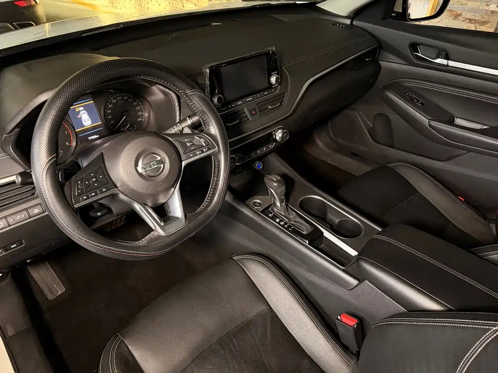 Nissan Teana — миниатюра 12