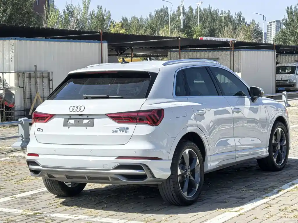 Audi Q3 — миниатюра 9
