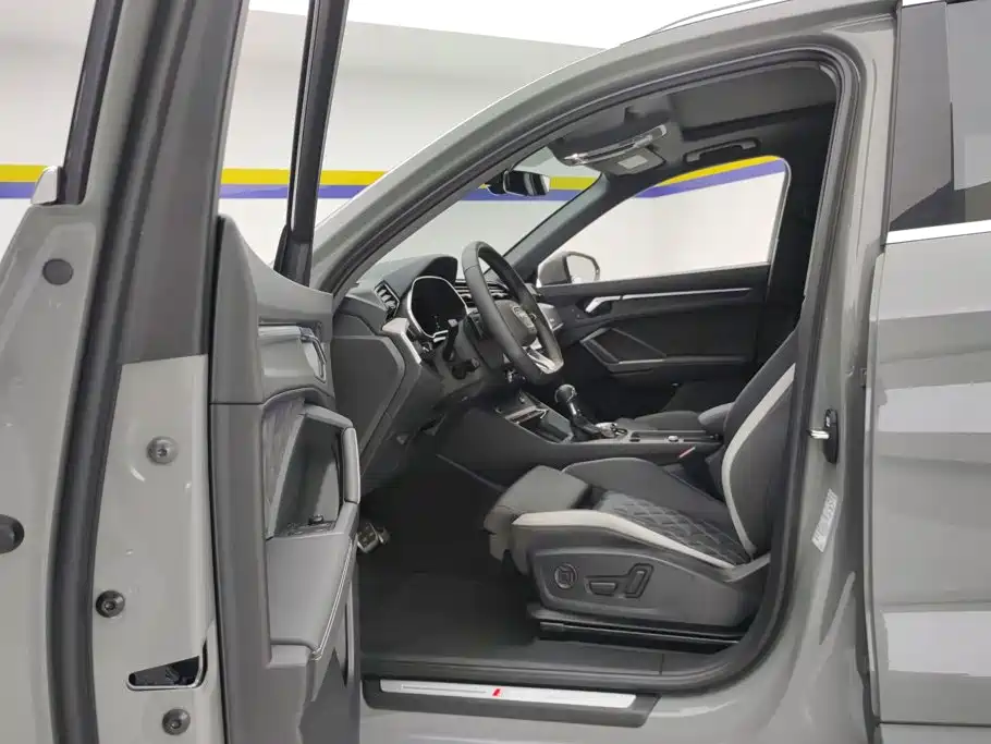Audi Q3 — миниатюра 9