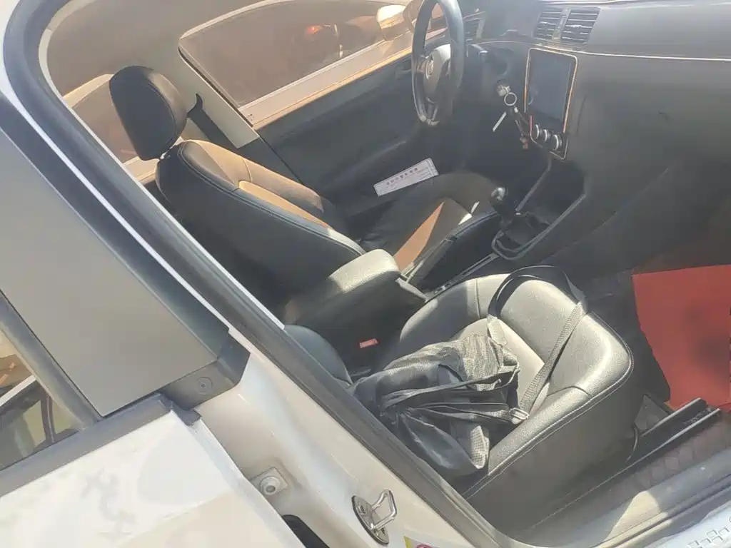Volkswagen Santana — миниатюра 25