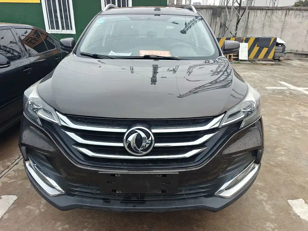 DONGFENG AX7