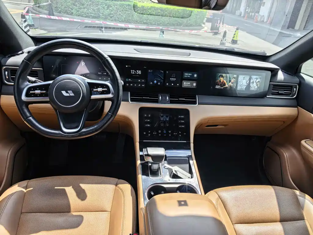 Li Auto Li ONE — миниатюра 6