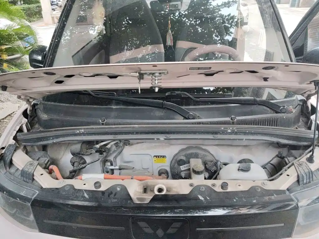 Wuling MINIEV — миниатюра 16
