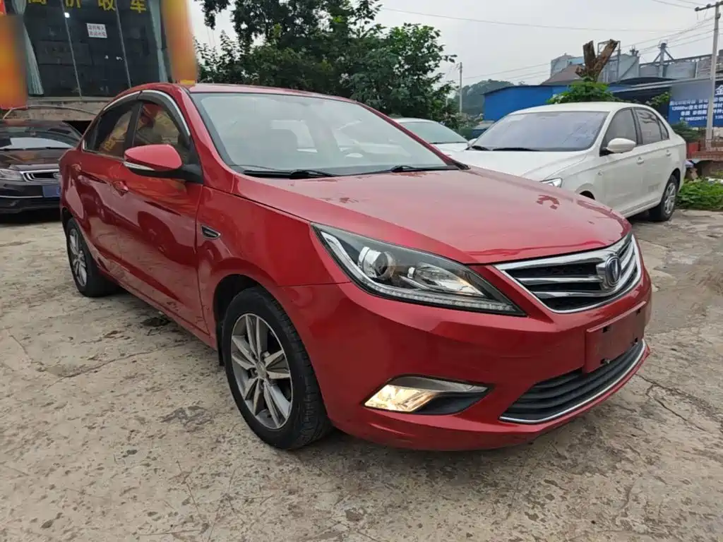 Changan Eado — миниатюра 4