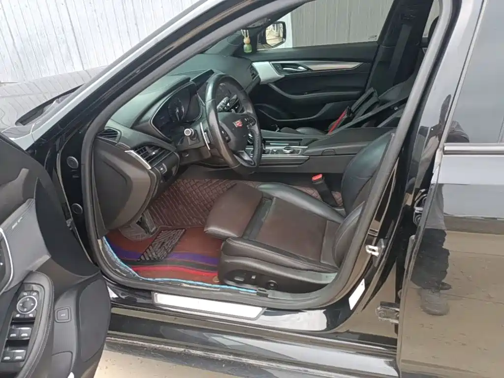 Cadillac CT5 — миниатюра 15