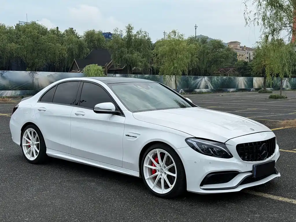 Mercedes-Benz C-Class AMG — миниатюра 2