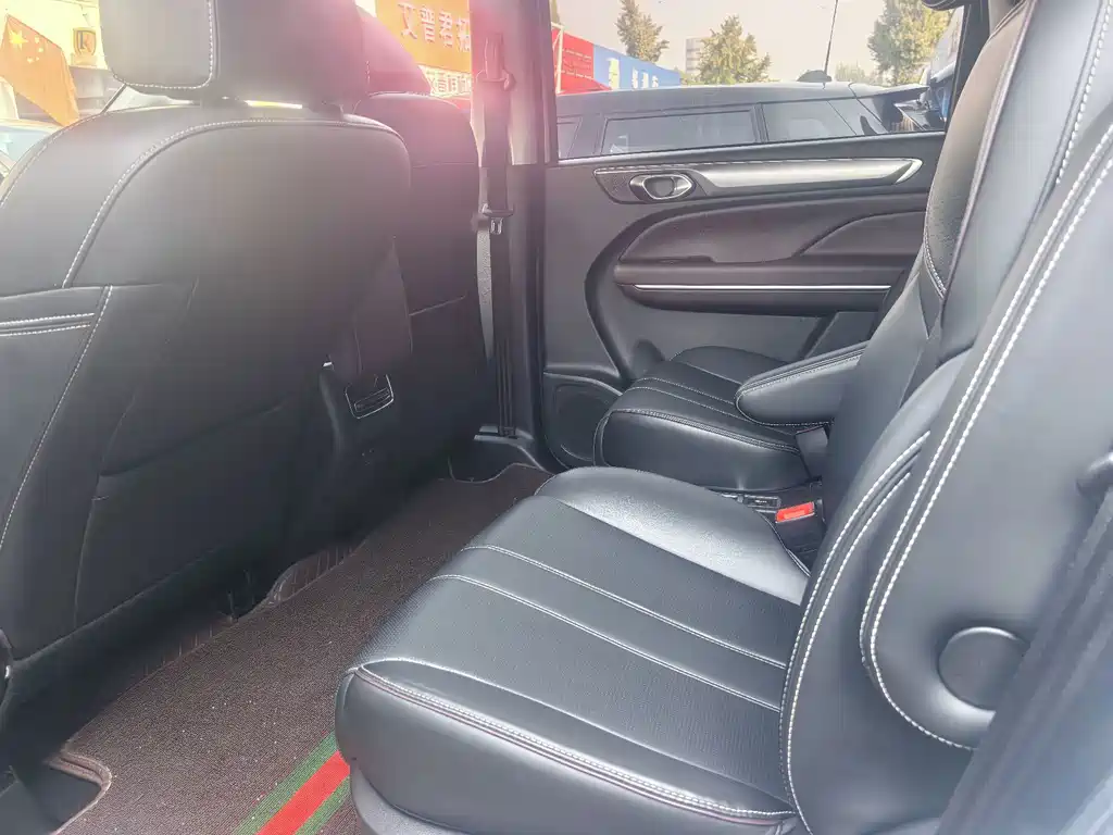 GAC Motor Trumpchi M6 — миниатюра 6