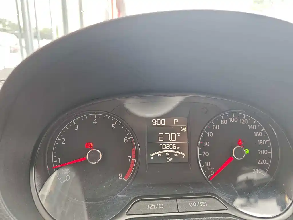 Volkswagen Polo — миниатюра 7