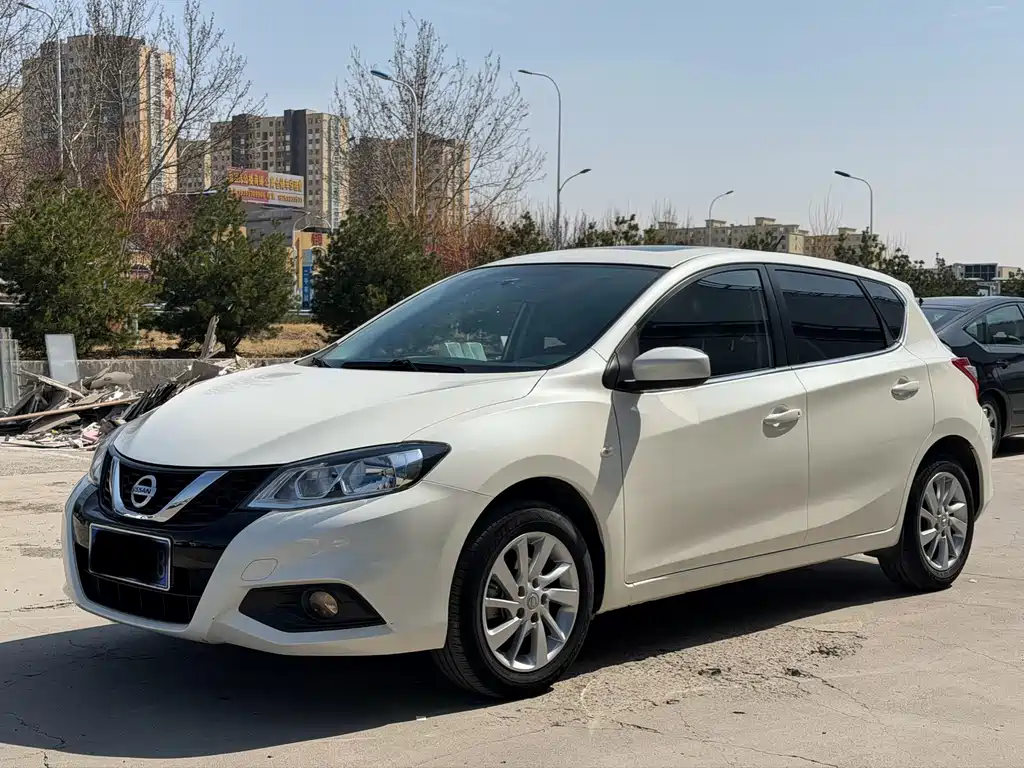 Nissan Tiida 2020
