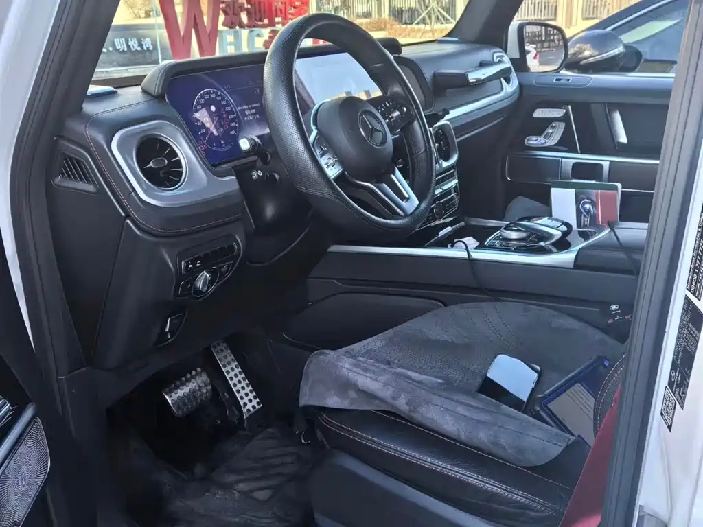 MERCEDES-BENZ G CLASS