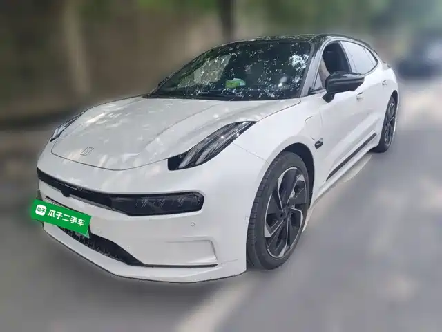 2024 Zeekr 001
