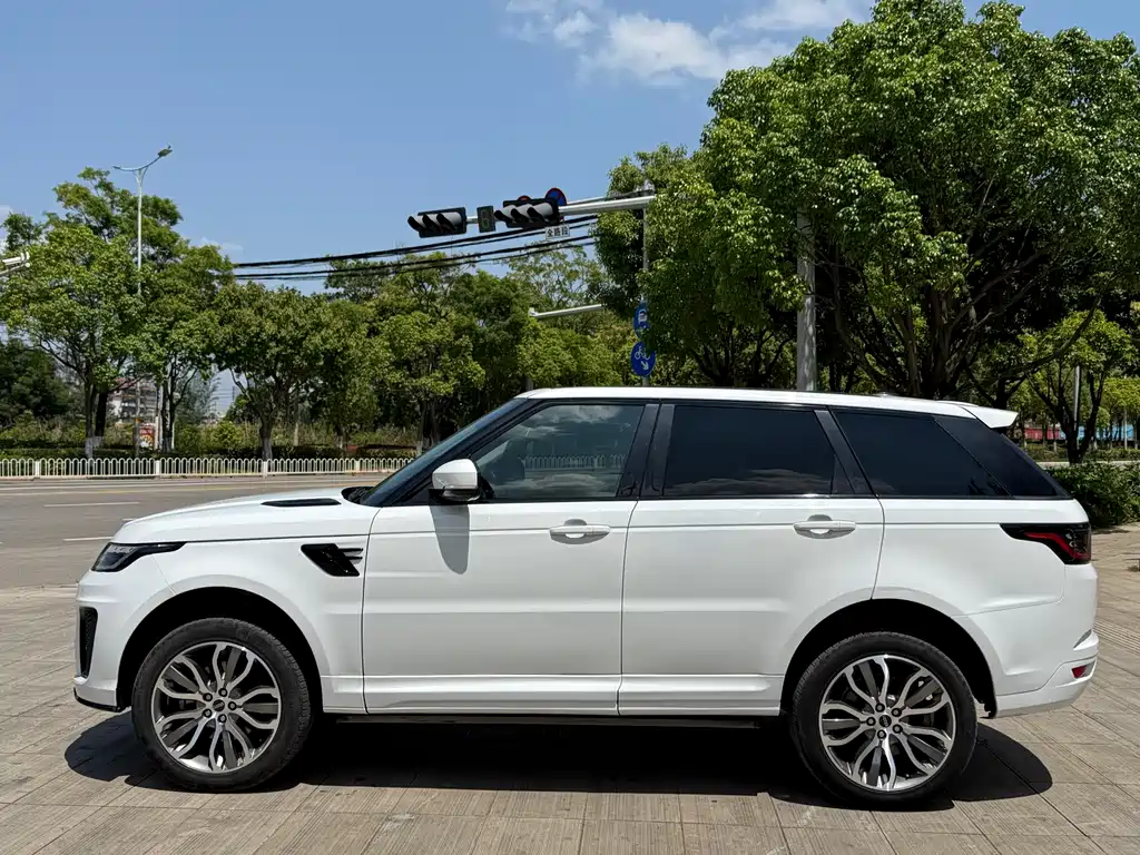 Land Rover Range Rover Sport 2016 3.0 SC V6 SE