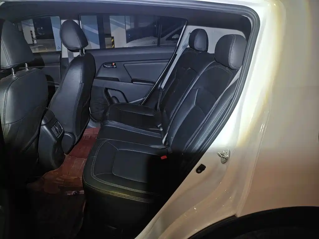 Kia Sportage — миниатюра 13